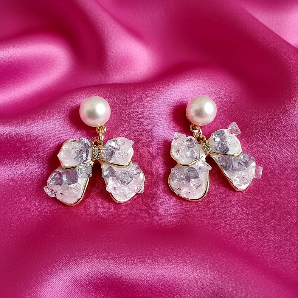 S925 Needle, Freshwater Pearl Gradient Iced Blue Crystal Floral Drop Earrings